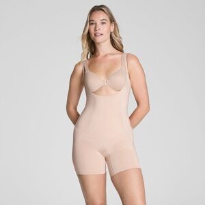 NWT Spanx Open-Bust Mid-Thigh Bodysuit